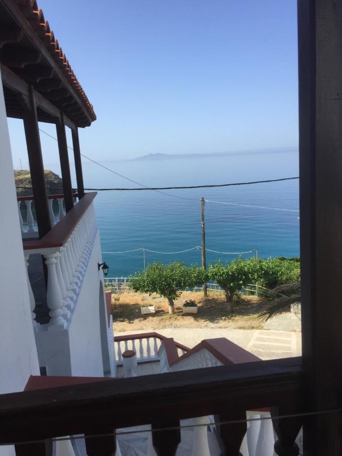 Villa Bonatsa Andros Home บาทซี ภายนอก รูปภาพ